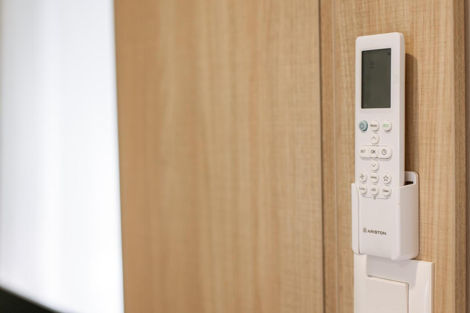 Cozy Studio Apartment In Osijek - Self Check In Exterior photo