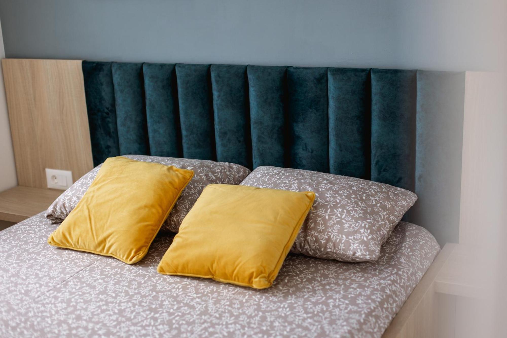 Cozy Studio Apartment In Osijek - Self Check In Exterior photo