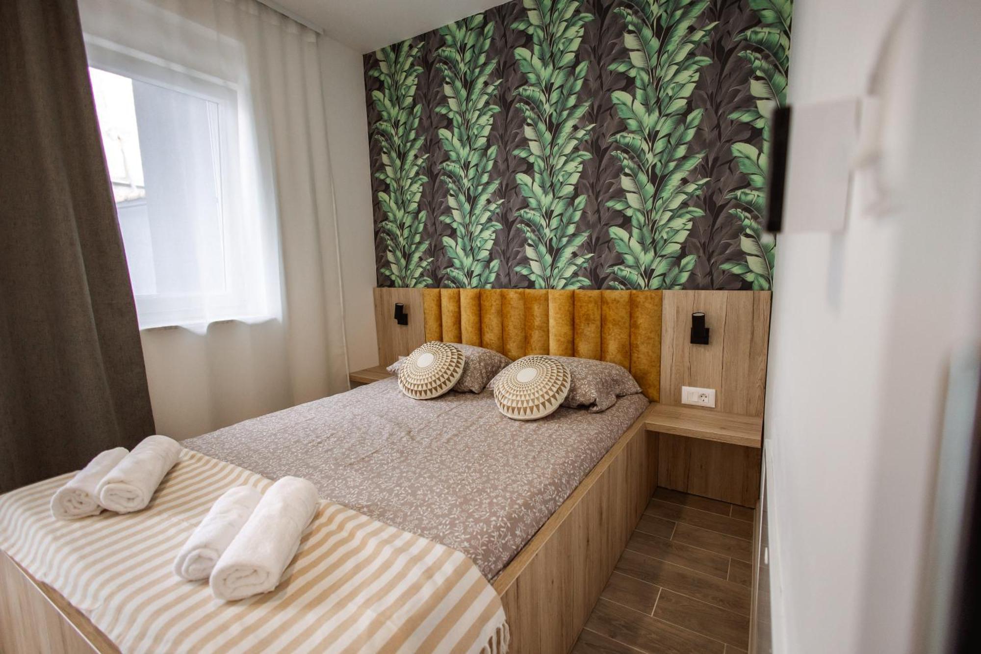 Cozy Studio Apartment In Osijek - Self Check In Exterior photo
